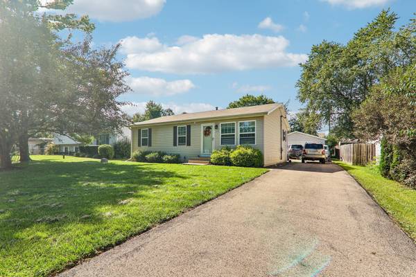 3468 Charleston RD, Waukegan, IL 60087