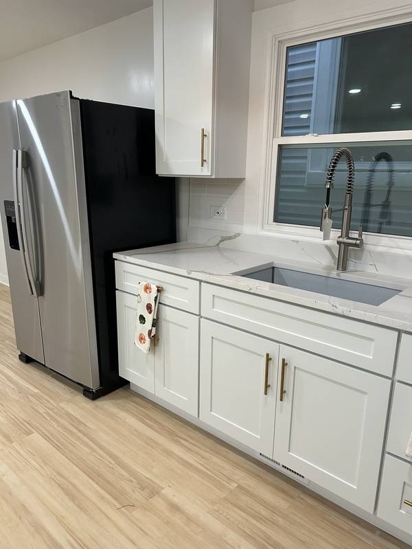 4957 W Ferdinand ST, Chicago, IL 60644