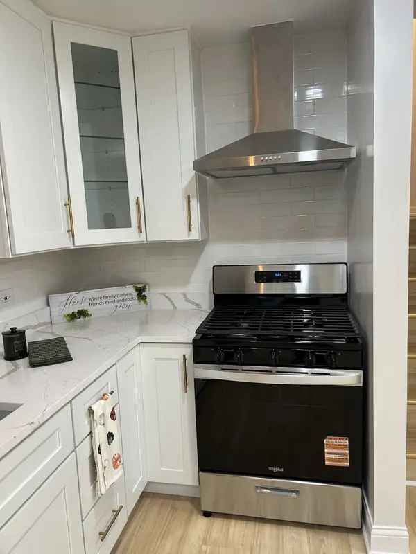4957 W Ferdinand ST, Chicago, IL 60644