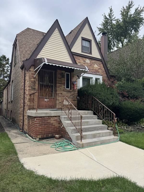 3254 N Oak Park AVE, Chicago, IL 60634