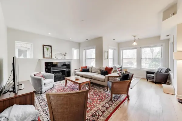 4411 N Beacon ST #1, Chicago, IL 60640