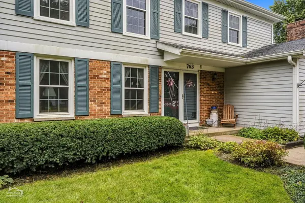763 Concord DR, Crystal Lake, IL 60014