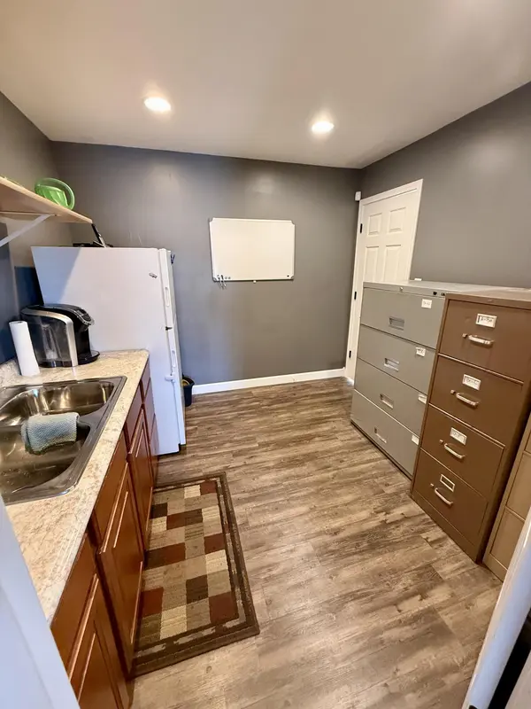 8416 Kennedy AVE, Highland, IN 46322