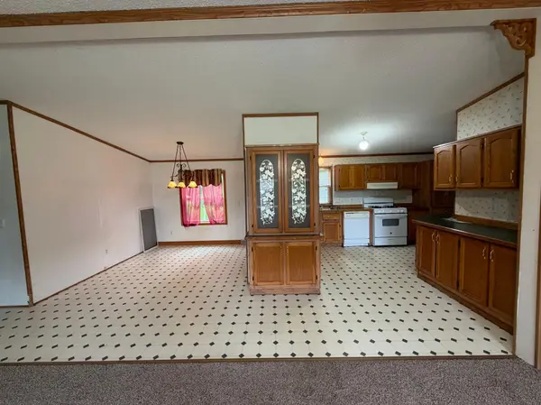 6292 3rd ST, New Auburn, MN 55366