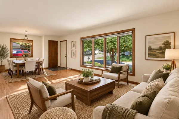 16403 Seymour DR, Minnetonka, MN 55345