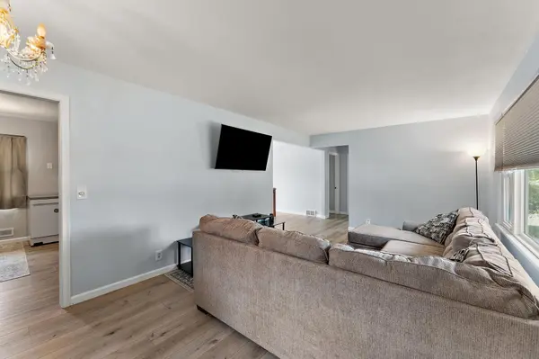 8820 Greenway AVE S, Cottage Grove, MN 55016