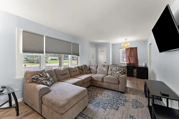 8820 Greenway AVE S, Cottage Grove, MN 55016