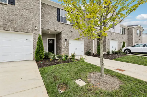 7139 Cedarcrest Ct, Fairview, TN 37062
