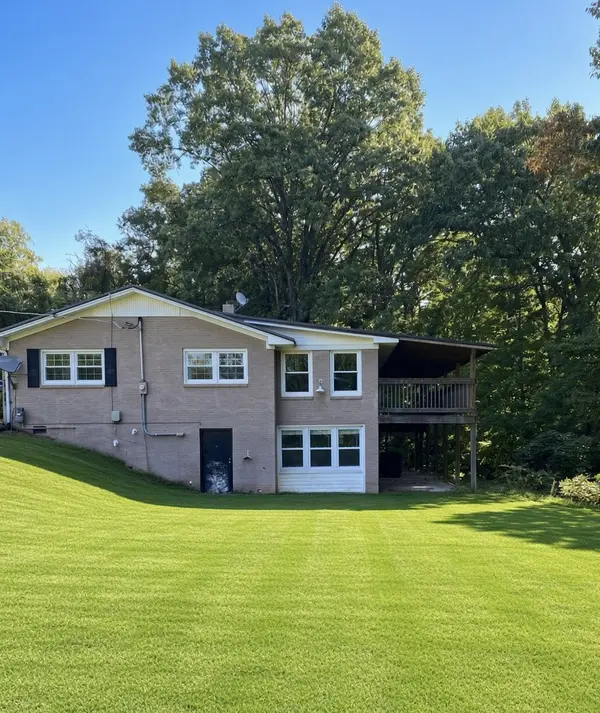 1570 Verna Qualls Rd, Sparta, TN 38583