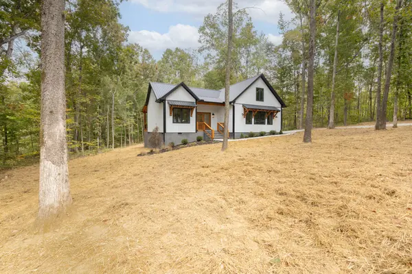 659 Switzerland Rd, Hohenwald, TN 38462
