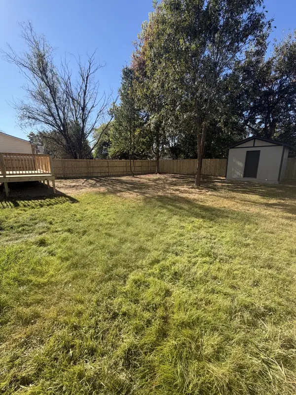 1940 Waterford Dr, Old Hickory, TN 37138