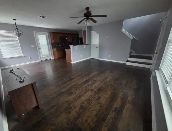 330 Sarna Dr, La Vergne, TN 37086