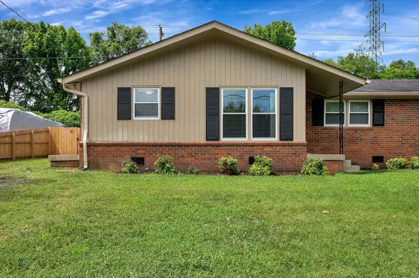 7439 George Gaines Rd, Nashville, TN 37221