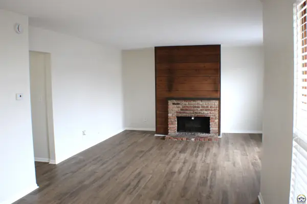 2827 SW Prairie RD ##36, Topeka, KS 66614