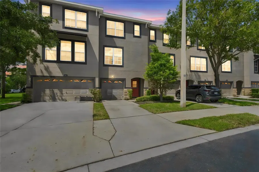 1327 SALEM ORCHARD LN, Brandon, FL 33511