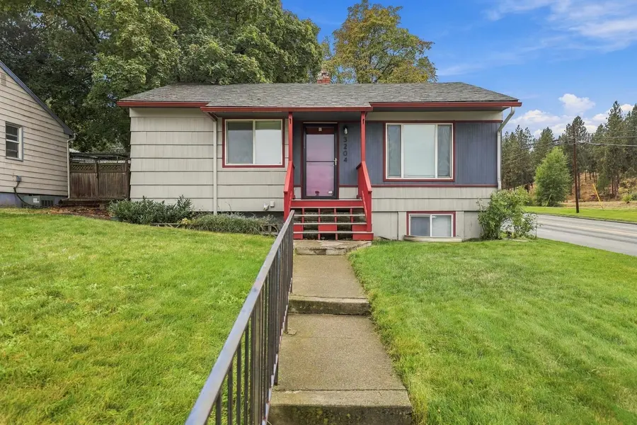 3204 E 20th Ave, Spokane, WA 99223