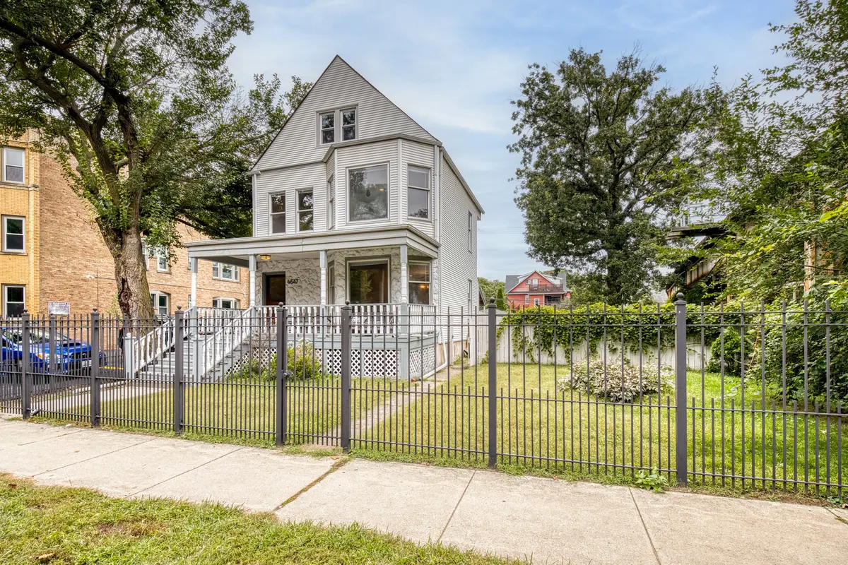 4647 N Winchester AVE, Chicago, IL 60640