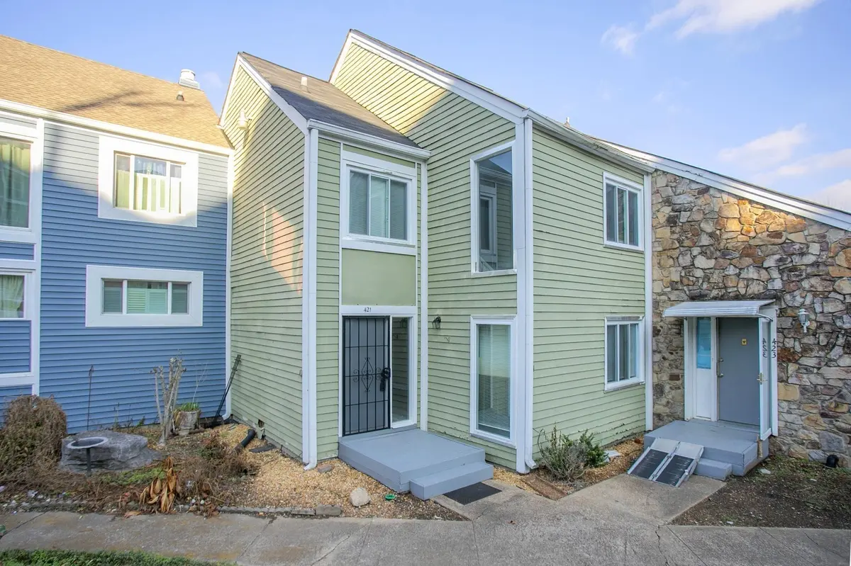 421 Raintree Pl, Hermitage, TN 37076