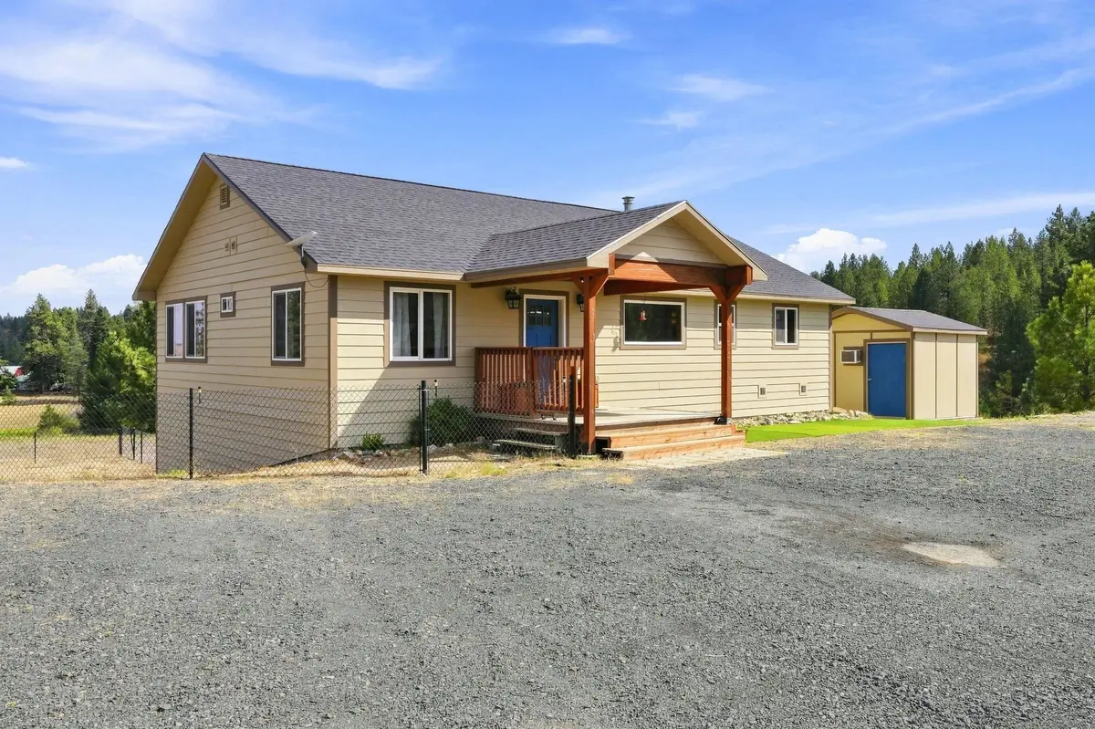 36701 Hart Rd N, Davenport, WA 99122