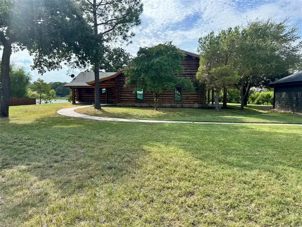 313 Pimlico Drive, Hickory Creek, TX 75065