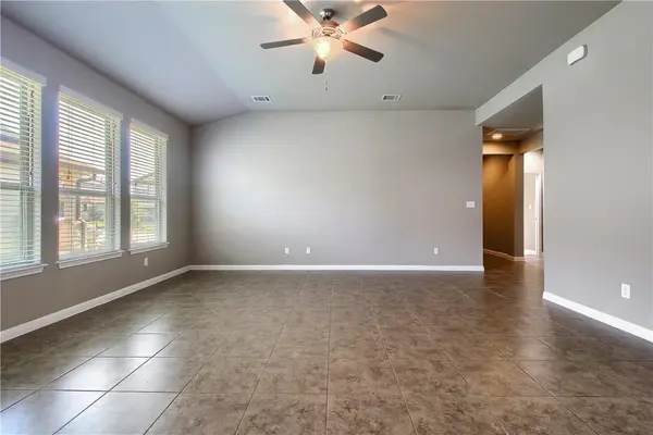 8120 Rosano ST, Round Rock, TX 78665