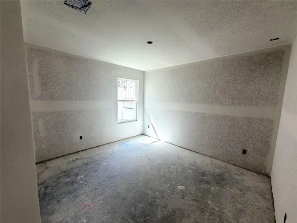 300 Boatright BLVD, Jarrell, TX 76537