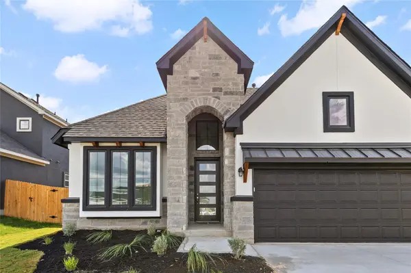 109 Little Tenina TRL, Cedar Creek, TX 78612