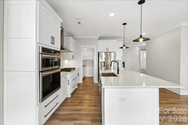 4009 Belle Landing RD, Charlotte, NC 28270