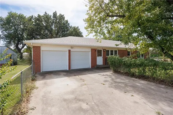 1230 Main ST, Altoona, KS 66710
