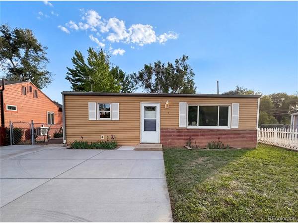 433 Sunnyside, Longmont, CO 80504