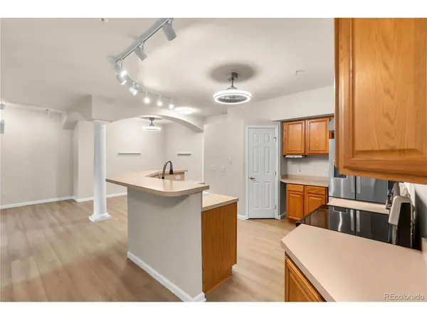2451 Kipling #105, Lakewood, CO 80215