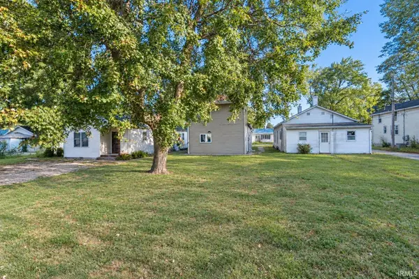 415 W Perry ST, Warsaw, IN 46580-2609