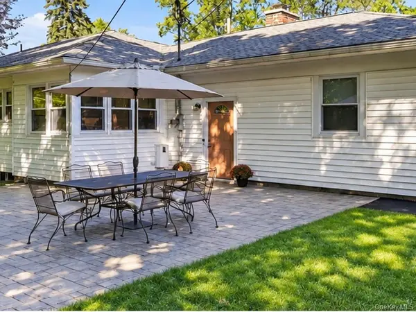 32 Elm ST, Ellenville, NY 12428