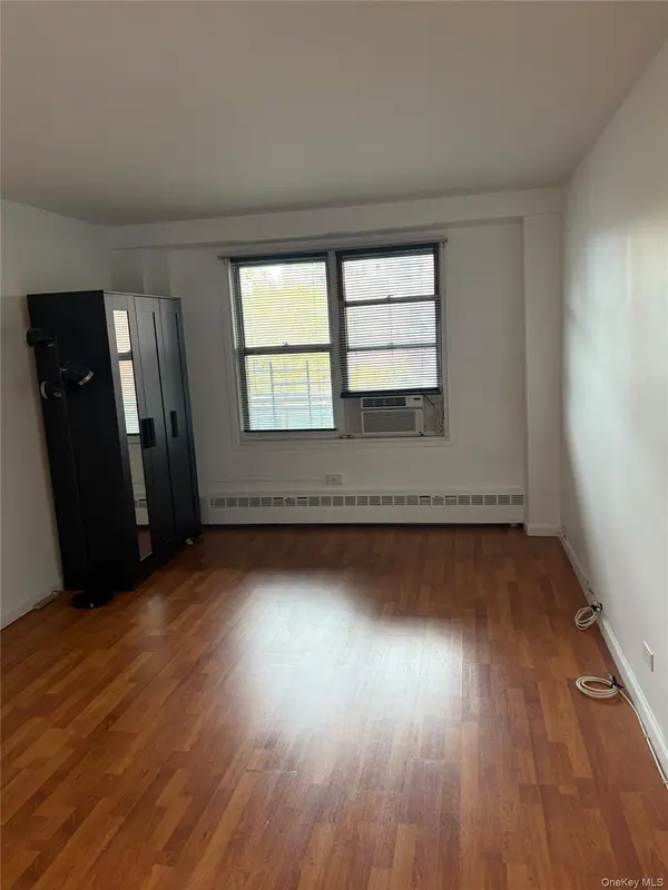 97-37 63 Road #5C, Rego Park, NY 11374