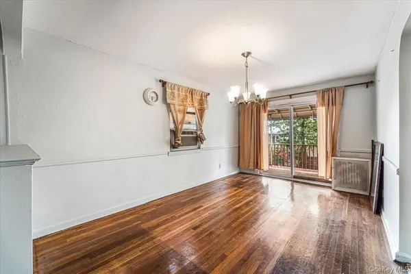 3118 Eastchester RD, Bronx, NY 10469