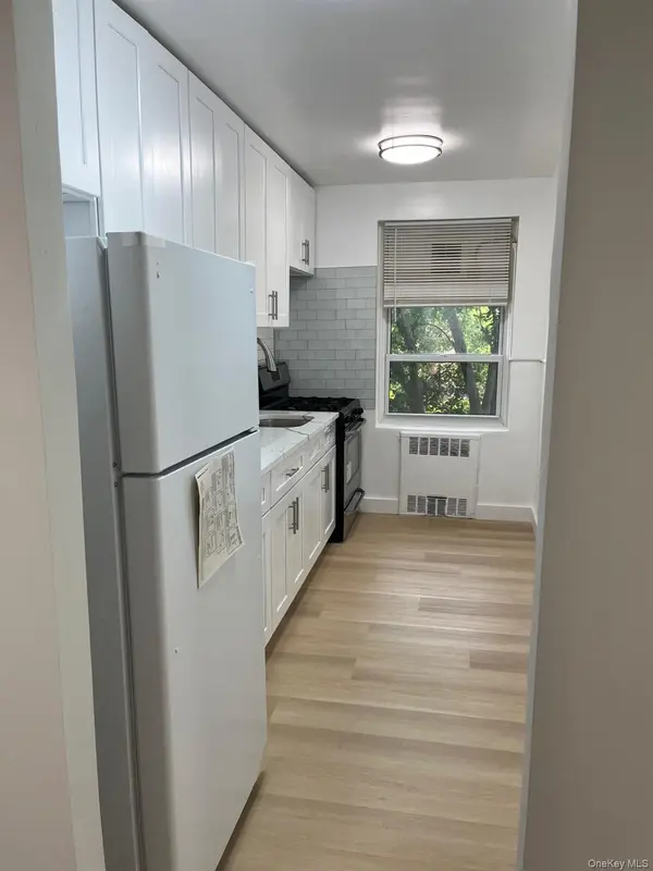 147-35 38th Ave #B44, Flushing, NY 11354