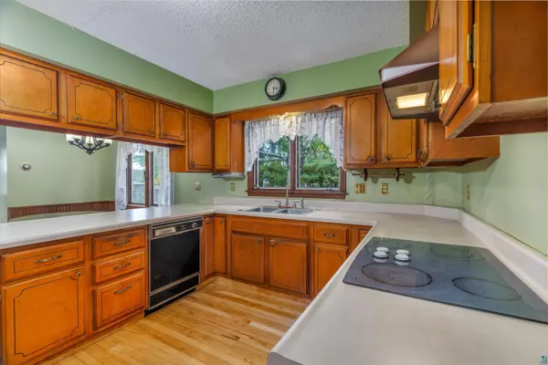 15 Locust Dr, Babbitt, MN 55706-0000