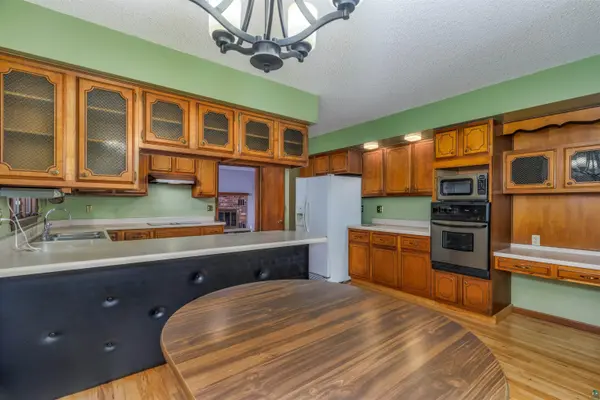 15 Locust Dr, Babbitt, MN 55706-0000
