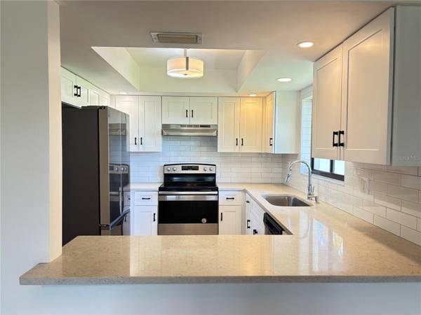 350 BARCELONA DR #350, Bradenton, FL 34210