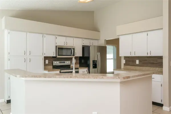 13424 SILVERCREEK DR, Riverview, FL 33579