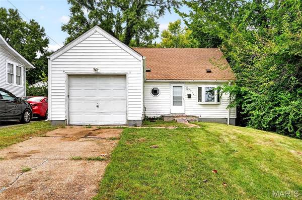 8817 Blewett AVE, St Louis, MO 63136