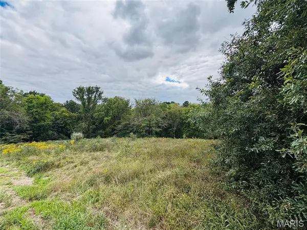 7924 County Road 453, Mokane, MO 65059