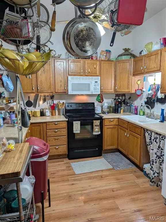 411 M- Juniper AVE, Morrisville, MO 65710