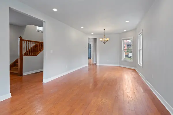 4647 N Winchester AVE, Chicago, IL 60640