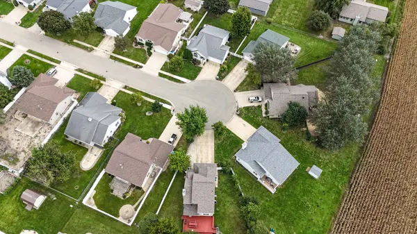 805 S Lawrence WAY, Pontiac, IL 61764