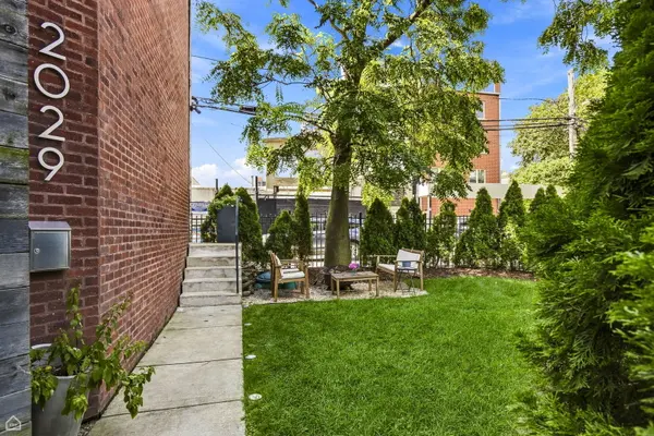 2029 W George ST, Chicago, IL 60618