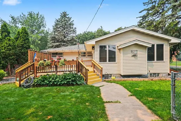 4858 Carolyn LN, White Bear Lake, MN 55110
