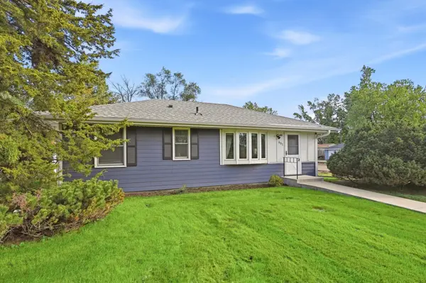 601 114th AVE NW, Coon Rapids, MN 55448