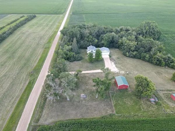 4060 50th AVE NW, Montevideo, MN 56265
