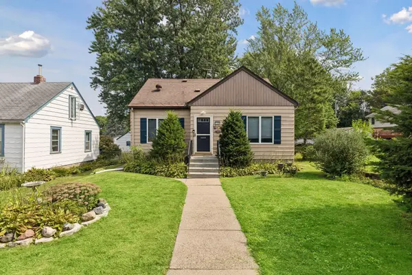 1190 Ottawa AVE, West Saint Paul, MN 55118